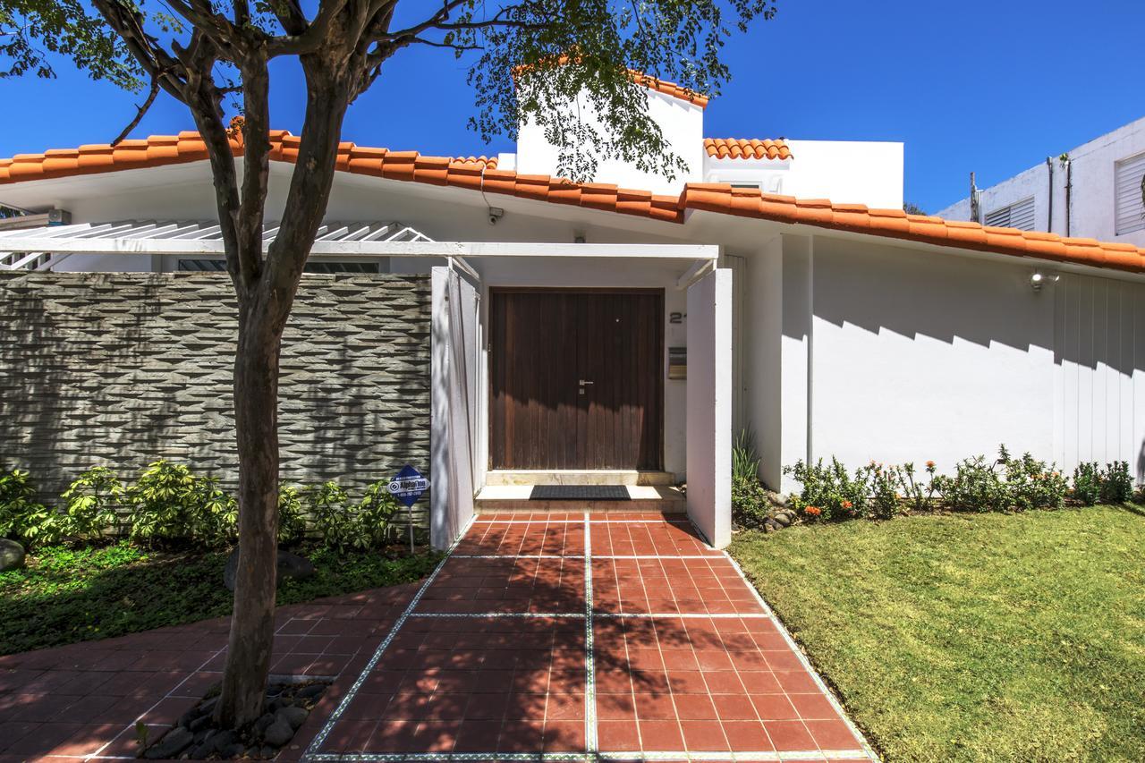 Stephanie Holiday home *